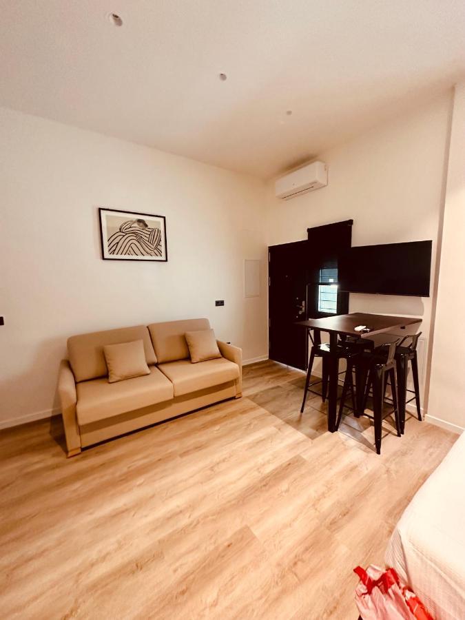Apartamentos Sunsets Malaga Centro Extérieur photo